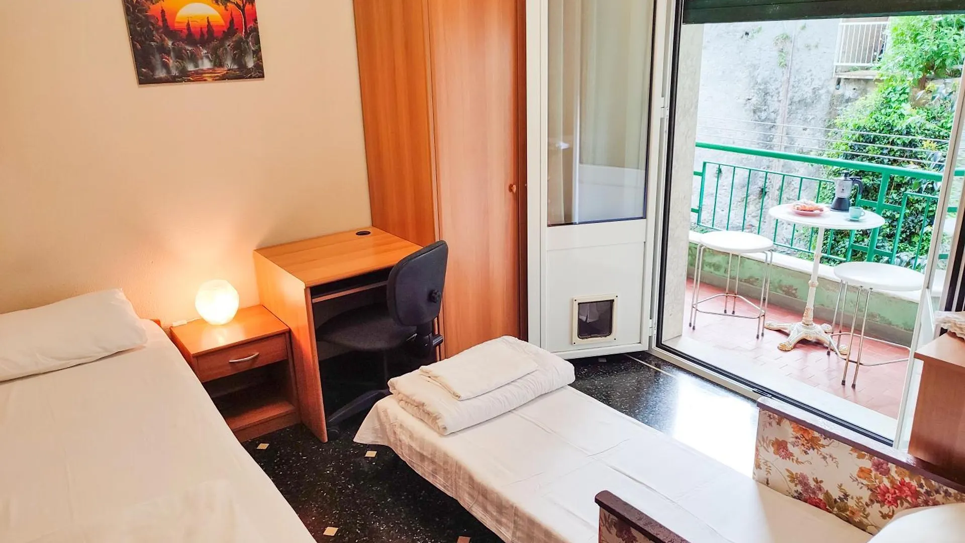 Genova Luxury Rooms 0*, Genua